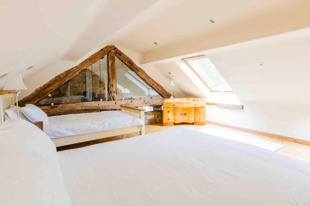 Four Bed Barn Conversion Junction 37 38 M1 Барнсли Экстерьер фото